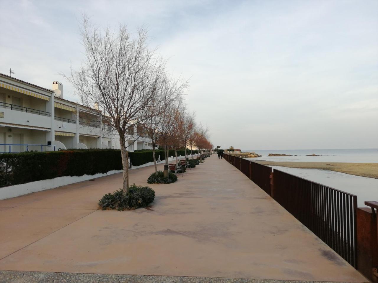Apartament Vistamar Льянсса Экстерьер фото